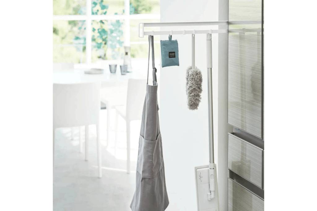 『マグネット冷蔵庫横隠せるスライドフック』とは?