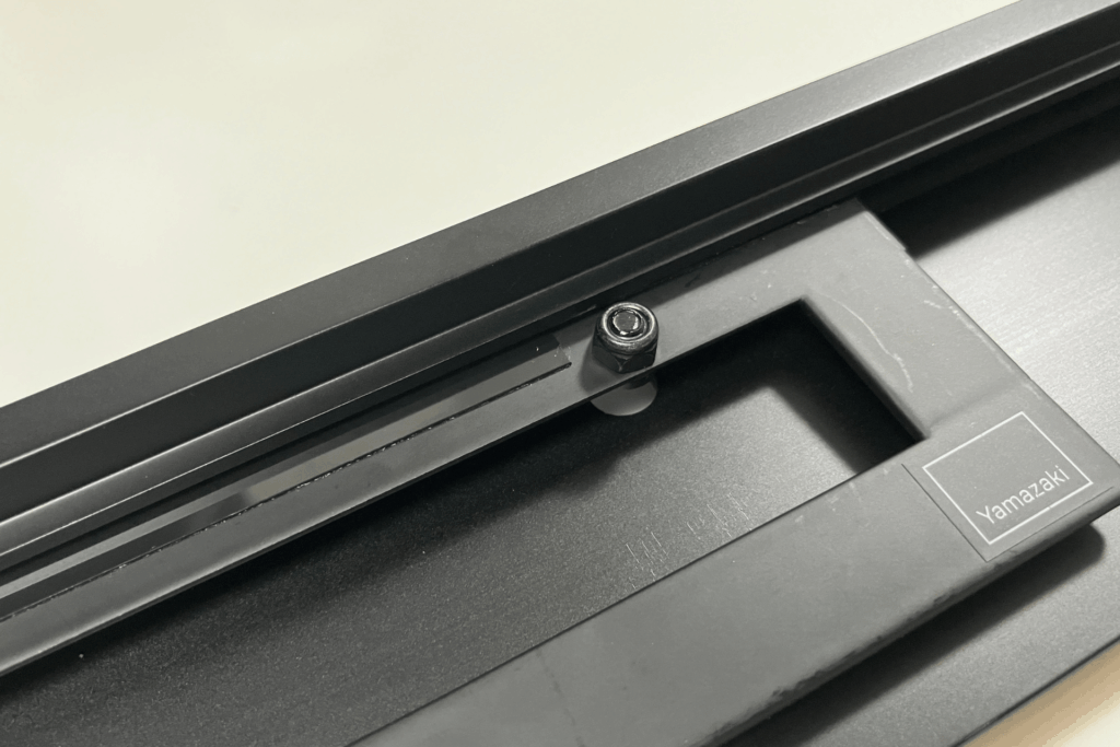 『マグネット冷蔵庫横隠せるスライドフック』の使い方