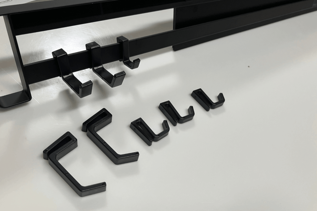 『マグネット冷蔵庫横隠せるスライドフック』の使い方