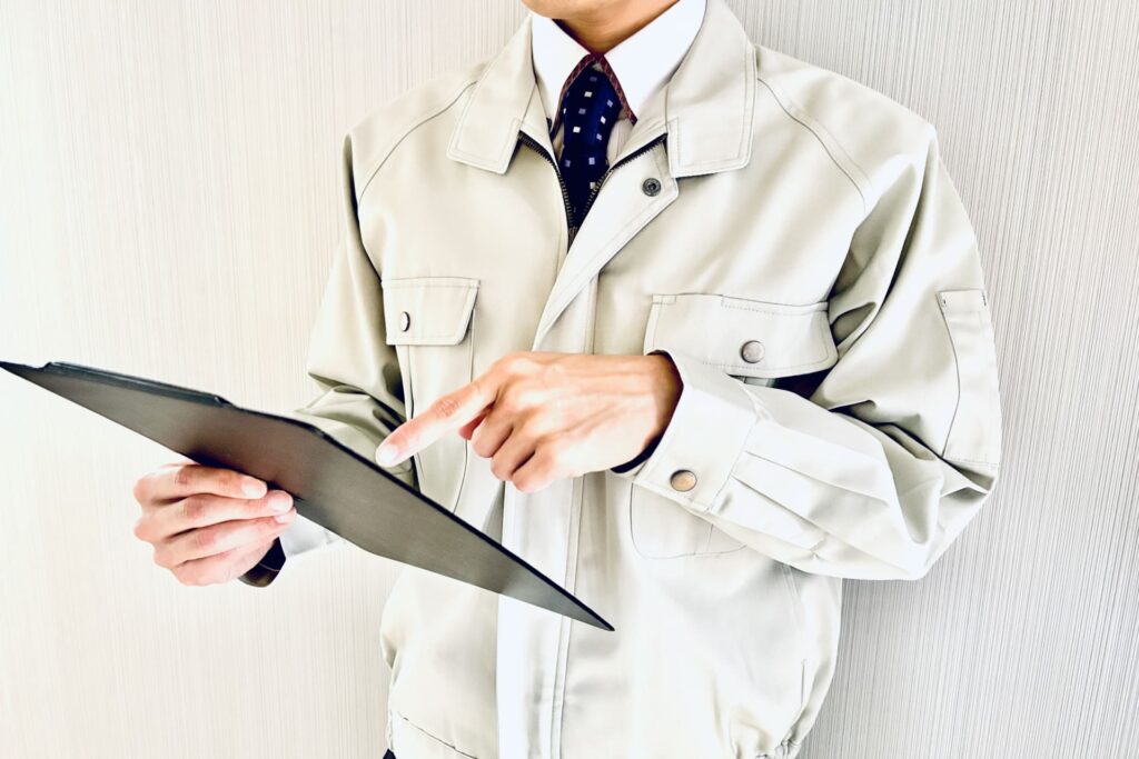 工場で腰痛対策が求められる背景