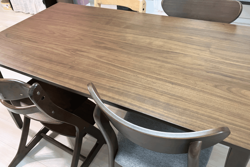 AFTER：テーブル上がスッキリ、使い勝手も良くなった