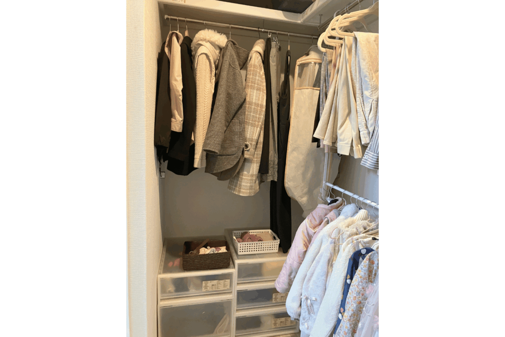 AFTER:収納量が増え、服の出し入れがしやすくなった