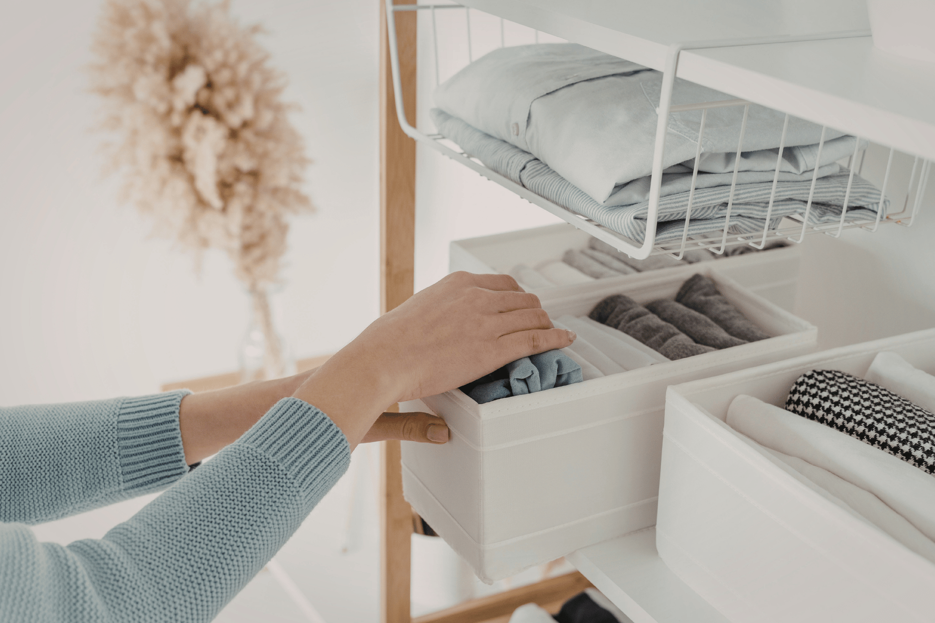 取っ手付きボックス・かごで引き出す